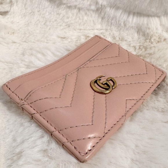 Gucci GG Marmont Card Holder - Picture 2 of 9